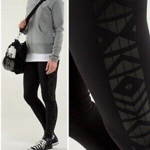 LULULEMON aztec chevron black tights leggings sz 4